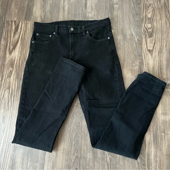 Levi's Black Slim Fit Red Tab Jeans - Picture 3 of 11